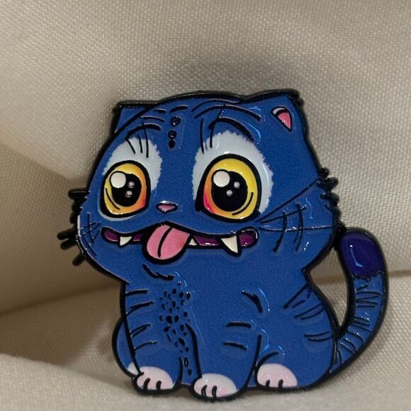 KPop Demon Hunters Anime Derpy Tiger Lapel Enamel Pin NEW Blue Tiger - Picture 1 of 3